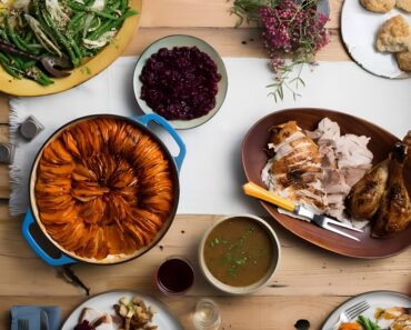 6 Ways to Lose Weight and Enjoy the Holidays